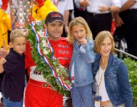 Anna de Ferran to sing at St. Pete pre-race ceremonies