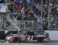 NASCAR: Kurt Busch takes first win since 2011 at Martinsville