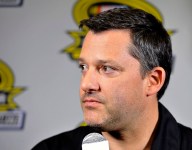 Tony Stewart says he'll race sprint cars again