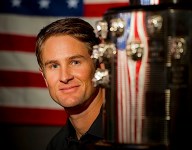 IndyCar: Hunter-Reay collects "Baby Borg" for Indy 500 victory