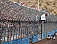 NASCAR: Harvick blazes on in Phoenix