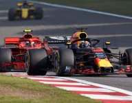 Horner warns Ricciardo off Ferrari switch