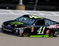 Kurt Busch claims third Michigan pole