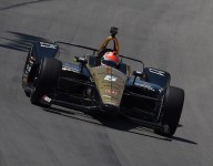 Hinchcliffe lauds 'best people around us' as No. 5 seeks speed