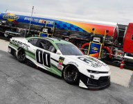StarCom Racing buys ex-RCR charter