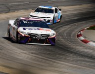 Penalty hurts but doesn't halt Hamlin's top-10 streak