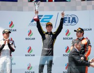 Aitken stays ahead of chaos to win Baku F2 Feature