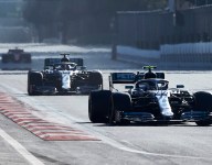 Mercedes eschews team orders in Baku