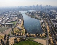 Australian Grand Prix to stay in Melbourne until 2025