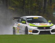 Gonzalez, Pombo conquer slippery Road America to win TCR, TCA Race 2