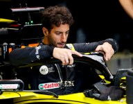Ricciardo expects Renault to risk ‘different philosophy’ in 2020