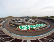 ‘Phoenix Raceway’ name returns