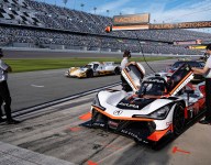 Acura takes turn at the front with new lap record at Roar