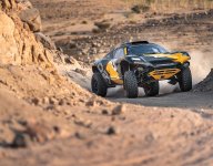 Extreme E teams to run male/female driver pairings