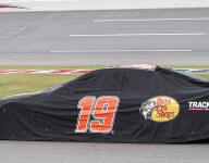 Rain postpones Talladega Cup race until Monday