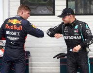 Bottas signs new Mercedes deal for 2021