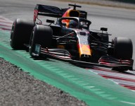 Verstappen focusing on pressuring Mercedes