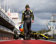 Alonso admits ‘the car is outperforming me’ on Renault return