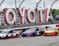 Bowman ‘made us look goofy’ on final restart - Logano