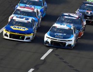 Elliott, Larson lead Michigan field