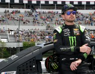 Kurt Busch signs with 23XI Racing for 2022