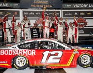 Blaney takes victory, Larson wins regular-season title at Daytona