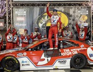 Larson wins in wild Cup playoff race at Bristol
