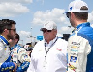 Hendrick eager for NASCAR to help end Elliott/Harvick feud