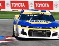 Elliott avoids playoff elimination despite another tangle with Harvick
