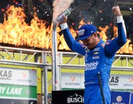 Larson advances to Championship 4 with Texas victory