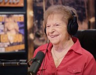 Martha Earnhardt dies at age 91