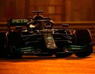 Hamilton takes charge in second Abu Dhabi GP practice