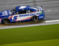 Larson edges out Bowman for Daytona 500 pole