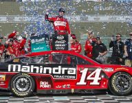 Briscoe win caps off fine weekend for hero Stewart