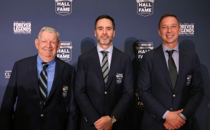 Johnson, Knaus enter NASCAR HoF together alongside Donnie Allison
